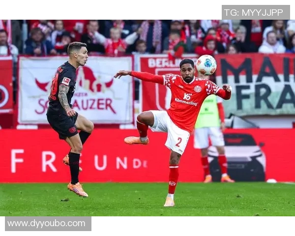 勒沃库森足球俱乐部发展历程及其在德国足球中的地位解析